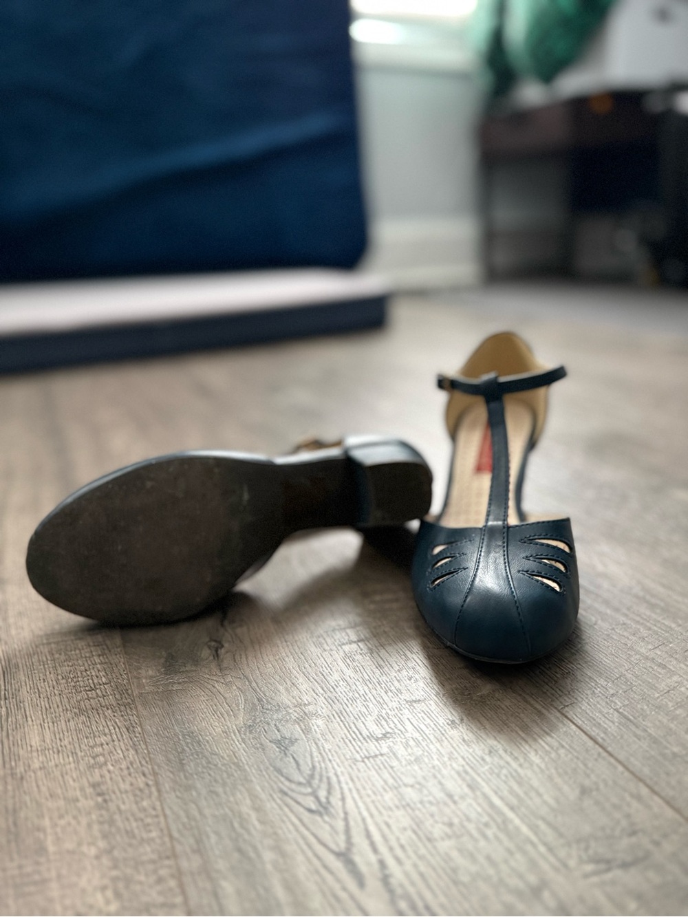 T-Strap Navy Women's Block Heel Pumps - Picture 2 of 4